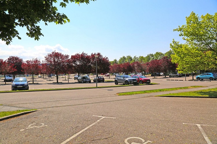 Parking du 8 mai 1945