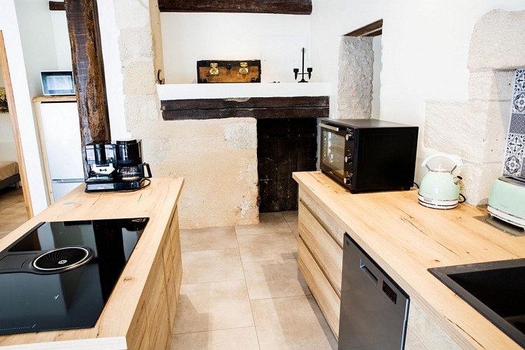 CARRE POURPRE GITE CYRANO