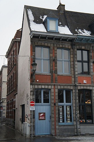 Immeuble, quai Marché-aux-Poissons, 18