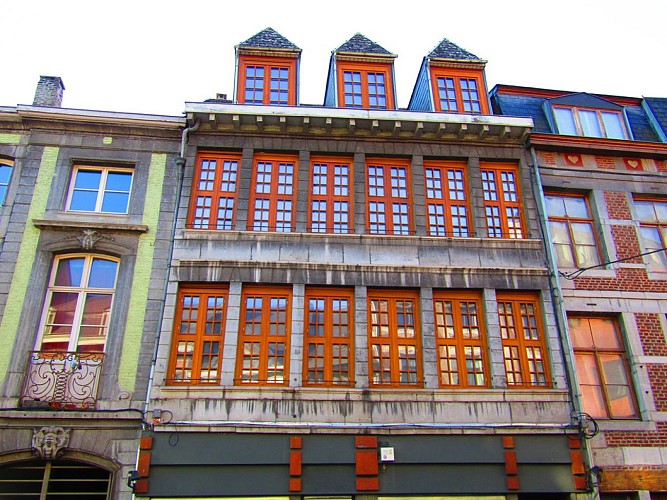 Immeuble, rue Hors-Château, 88-90