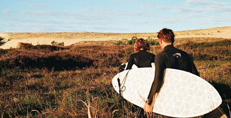 LES ROBINS DES VAGUES