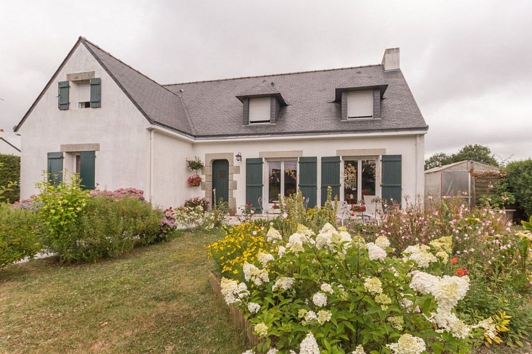 Au beau jardin fleuri