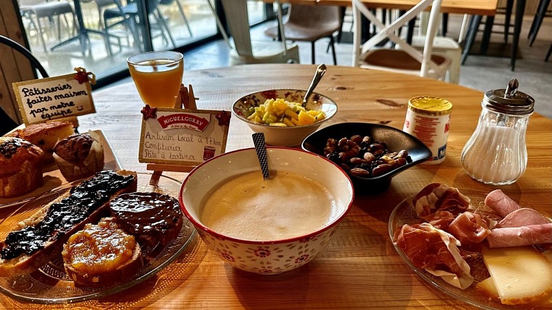 Greet hotel Petit déj