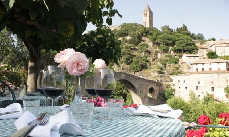 RES - Fleurs D'Olargues - 2014 - Vue sur tour