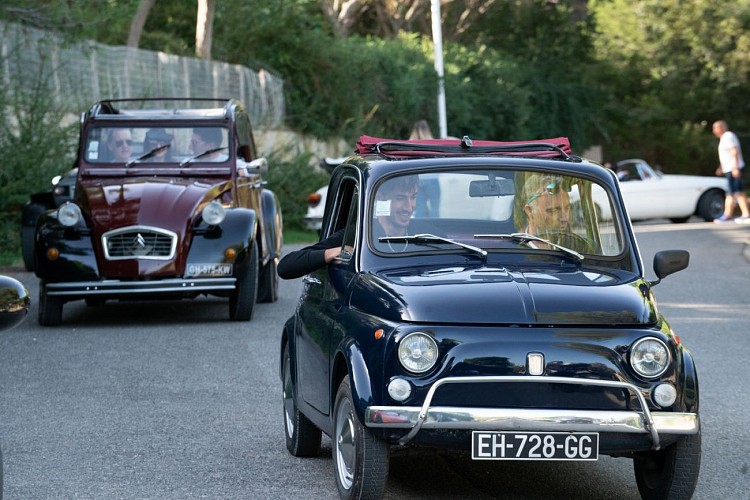 Retro Cab - Location de véhicules de charme