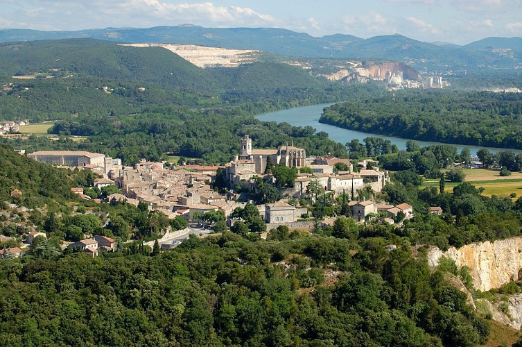 St Vincent de Barres - Rochemaure -  Viviers - Bourg St Andéol - St Just d’Ardèche