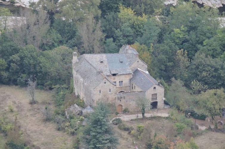 Château de Charbonnières.