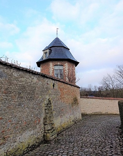 Het kasteel van Vicomté-muur en torentje