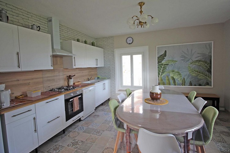 Gite de Gaby et Jean à Coussac Bonneval en Haute-Vienne, Nouvelle Aquitaine - cuisine_6