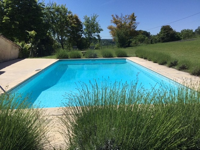 Gîte and Retreat - piscine