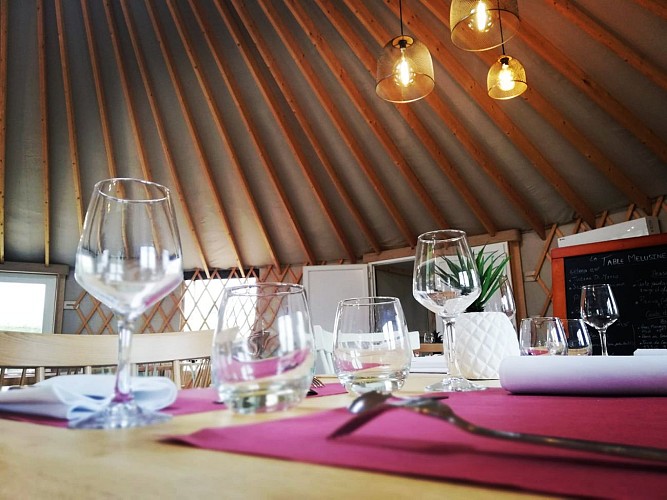 RESTAURANT LA TABLE MÉLUSINE