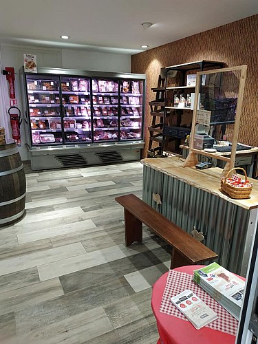 A La FERME "COOP CHEZ VOUS"