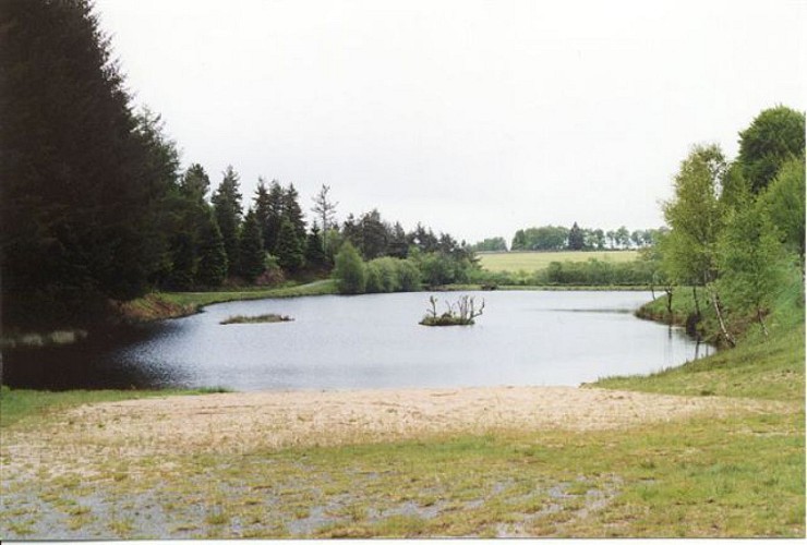 Roudersas Pond