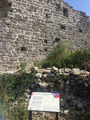 Ramparts and fortifications