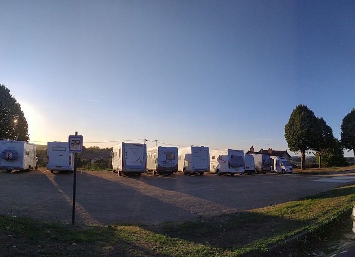 Aire de services de camping-car_1