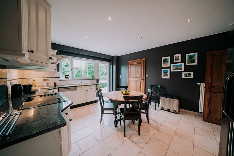 Cour 44 - salle à manger