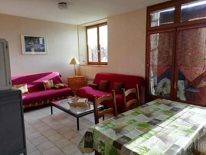 Gîte communal de Saint-Hilaire les Courbes