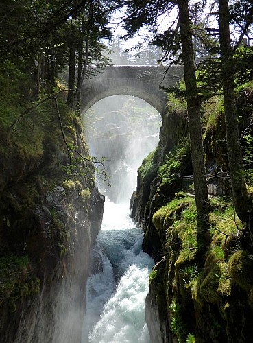 Vue sur le pont d'Espagne