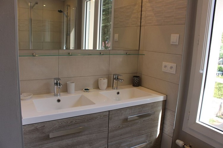 Appartement 4 personnes *** - BIRGAND Bernard