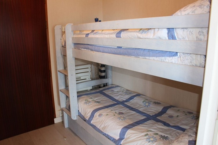 Studio cabine 4 personnes ** - BRODU Yannick