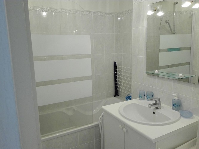 Studio 2 personnes ** - REUCHE Patricia