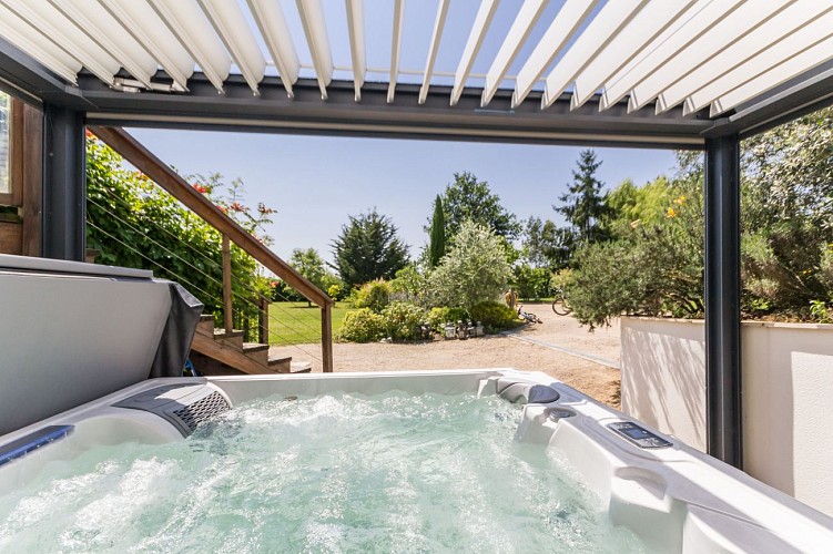 Gîte de Pierre Blanche