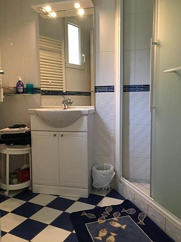 UNE CHAMBRE À LA CAMPAGNE