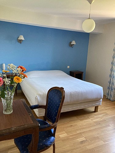 chambre-hotel-du-vieux-moulin-autun