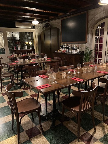 Bar-hostellerie-du-vieux-moulin-autun