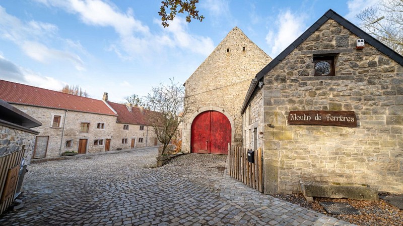 Moulin-ferrieres-(c)-Roberty-Photography