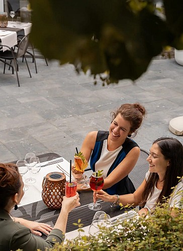 DSC4230-aspect-ratio-320-440