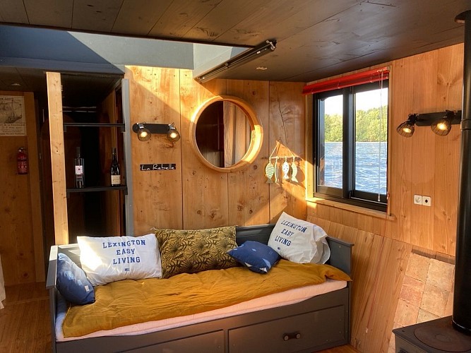 Gîte fluvial La Rebelle