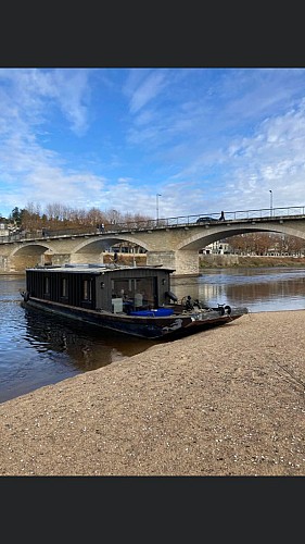 Gîte fluvial La Rebelle