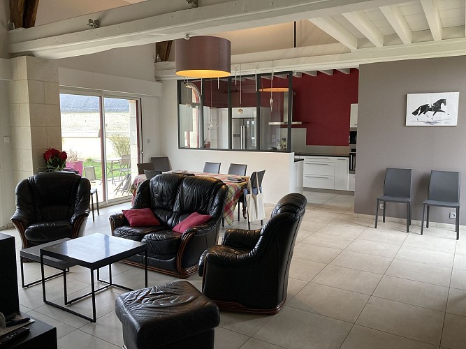 Gite Jolie maison de campagne en pierre de tuffeau