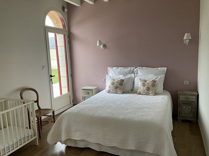 Gite Jolie maison de campagne en pierre de tuffeau