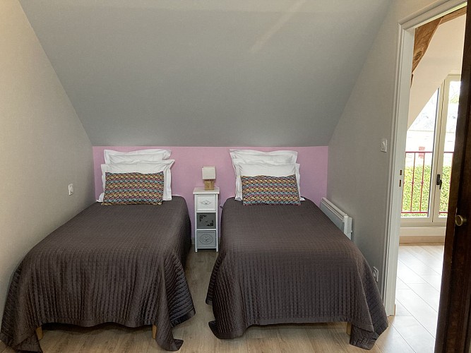 Gite Jolie maison de campagne en pierre de tuffeau