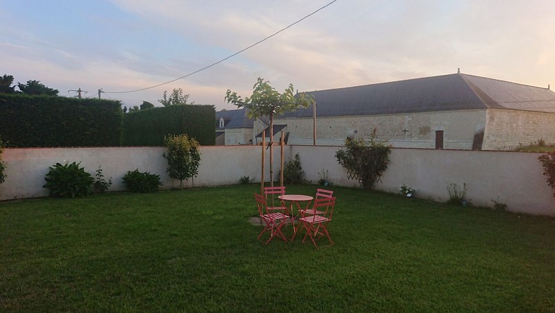 Gite Jolie maison de campagne en pierre de tuffeau