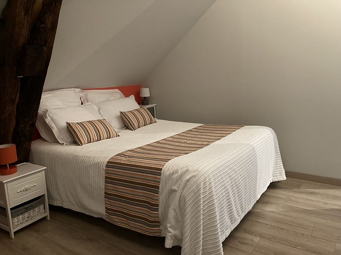 Gite Jolie maison de campagne en pierre de tuffeau