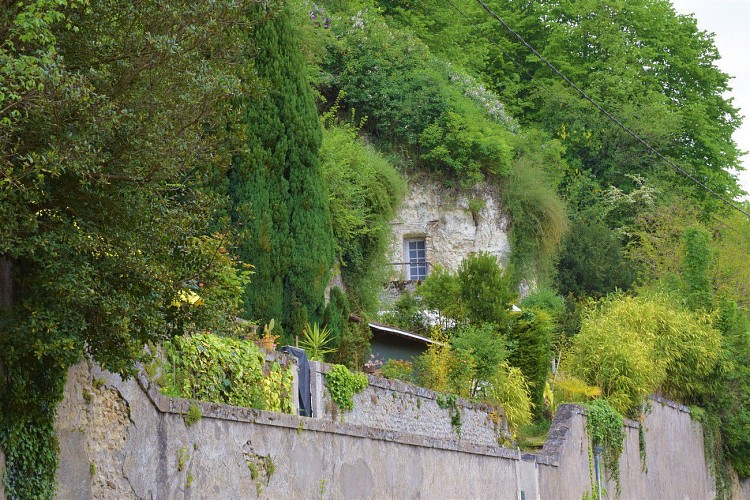 Les habitats trogloditiques