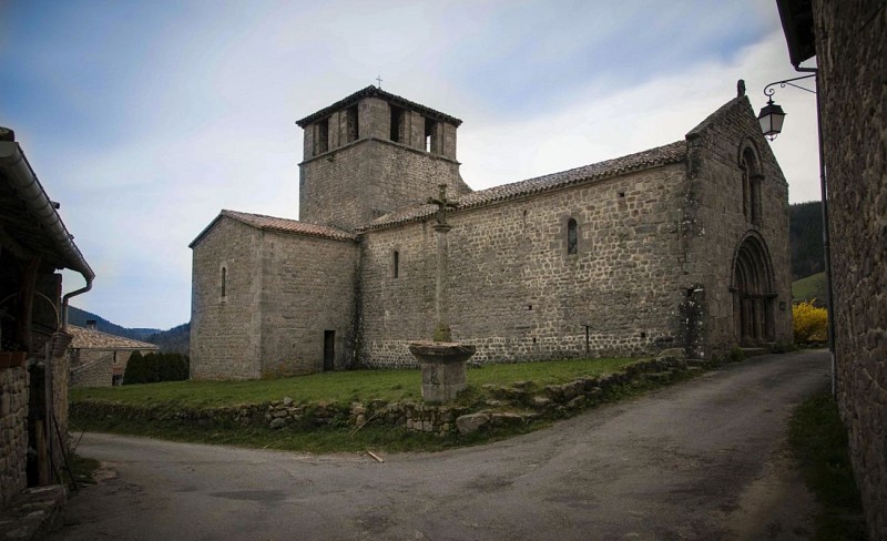 Eglise Sainte-Marie de Veyrines