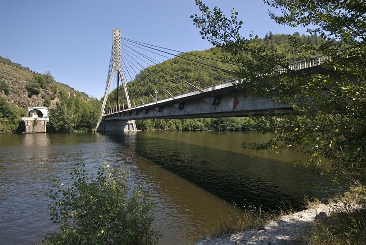 Bicentenary revolution bridge