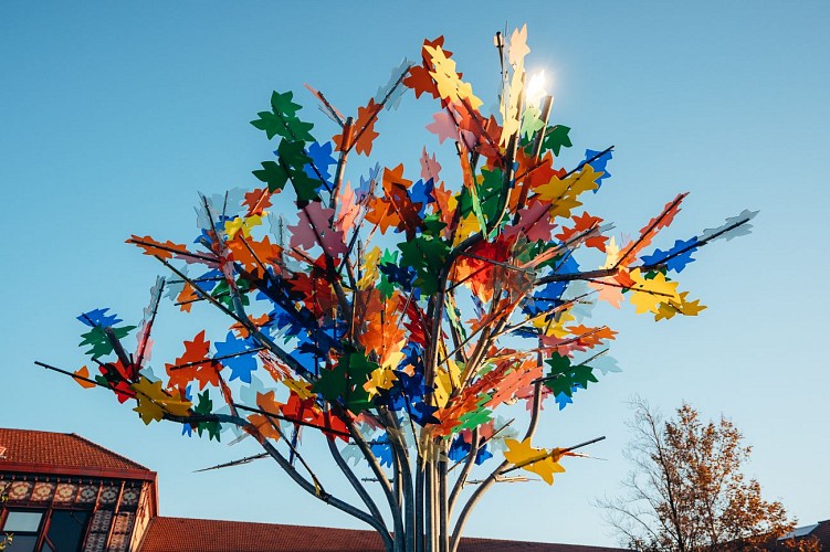 L'Arbre multi couleurs de Philippe Million