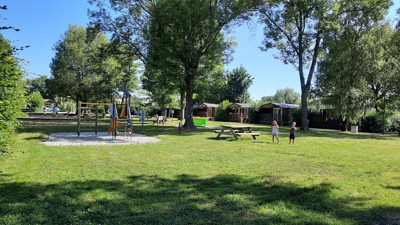 Camping Paradis des Dombes