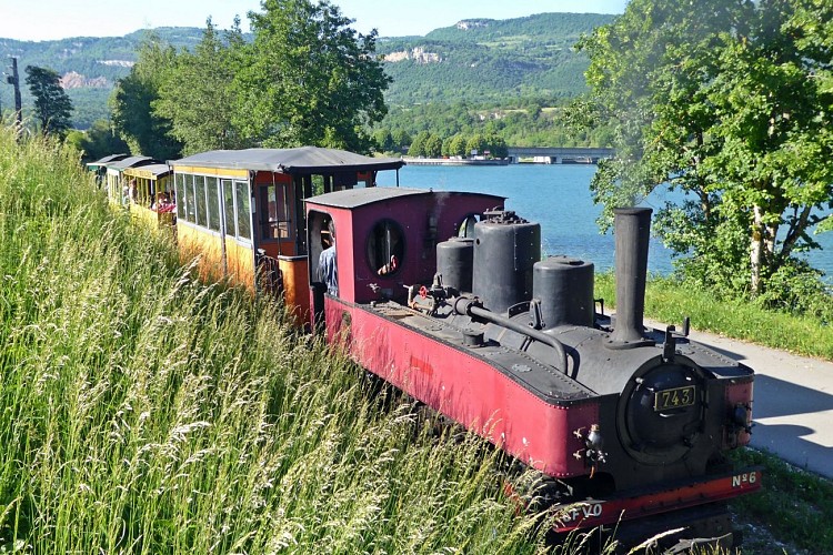 Petit train à vapeur du Haut Rhône