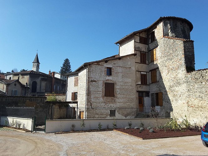 Lavoir et Tour Mandot