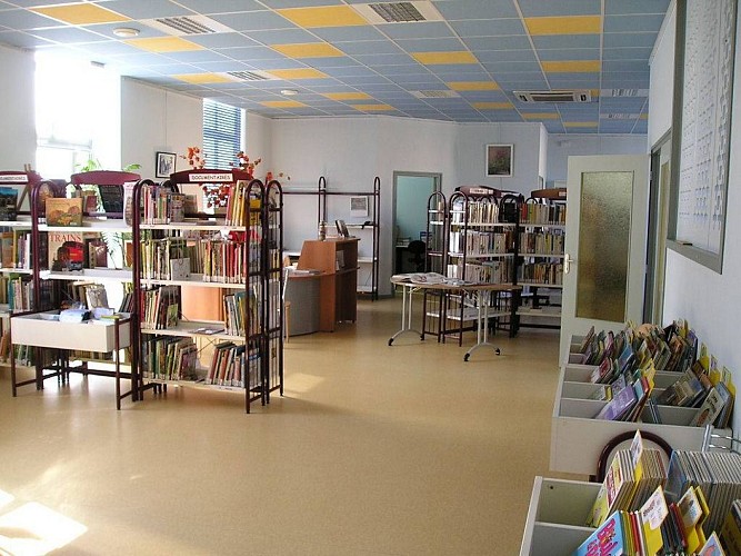 Bibliothèque de Bouvesse Quirieu