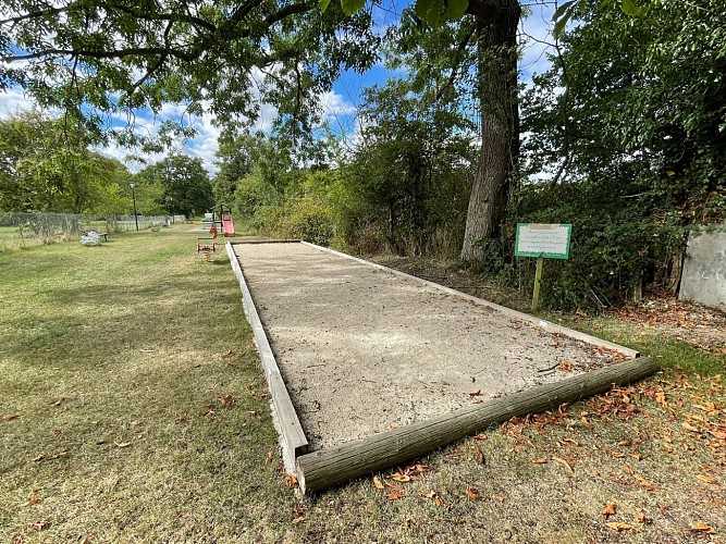 Mail du Lavoir de Châtillon-la-Borde