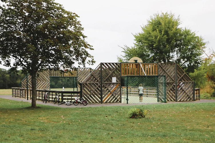 City Stade et Aire de Jeux de la Peupleraie