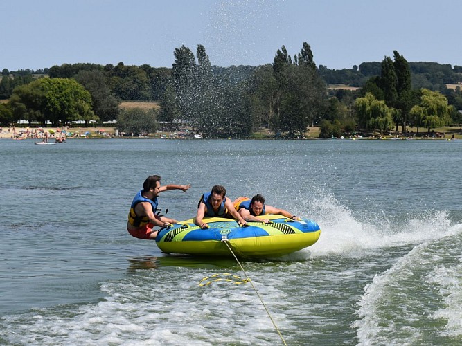 Bouée Tractée du Lac Terre d'Auge