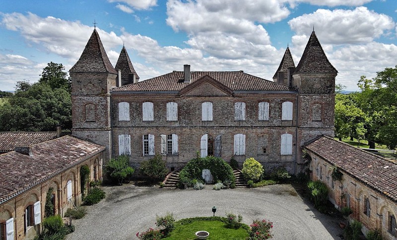 Château de Bézéril - Propriété privée - Défense d'entrer